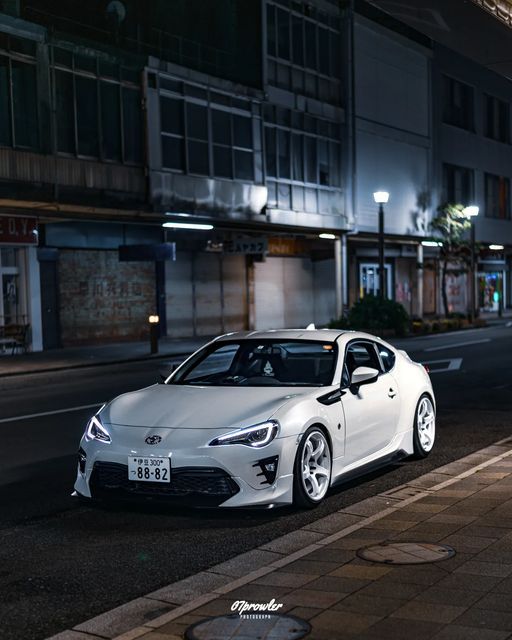 GT86
