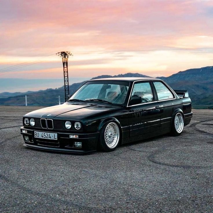 3-SERIES E30