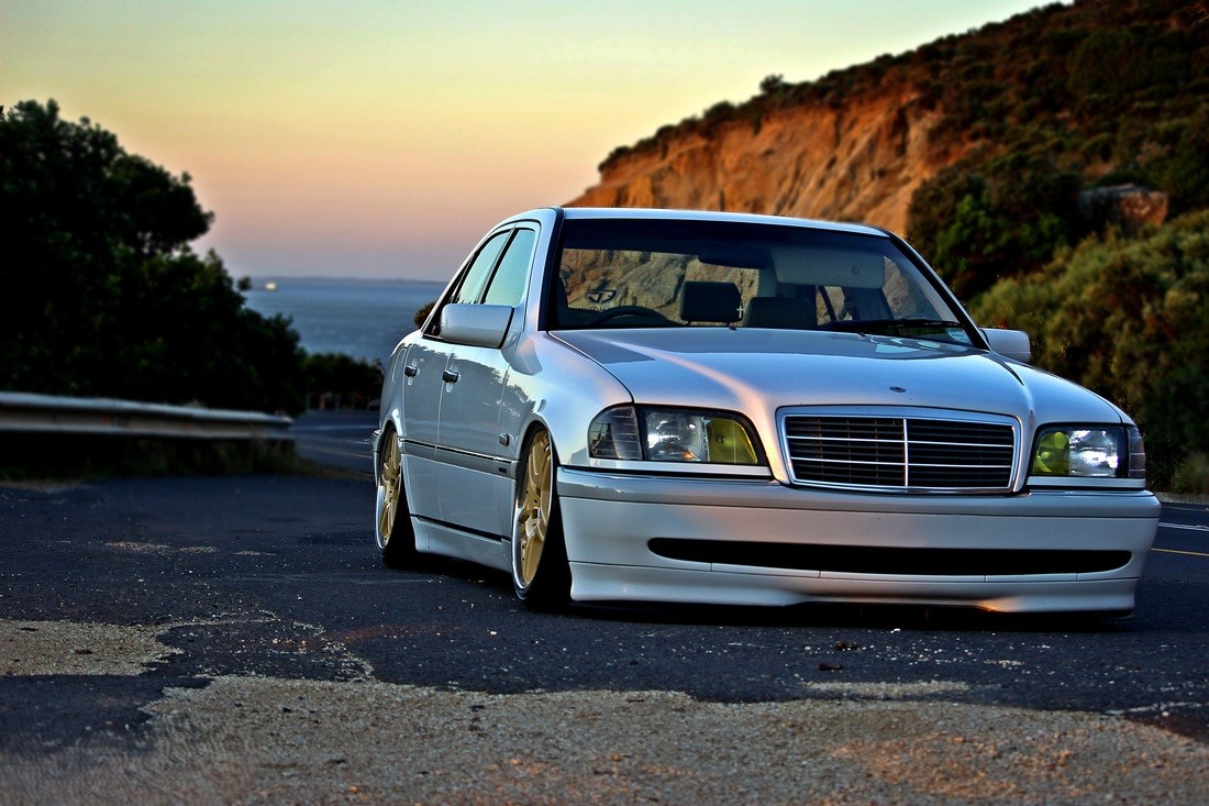 C-CLASS W202 (RWD)