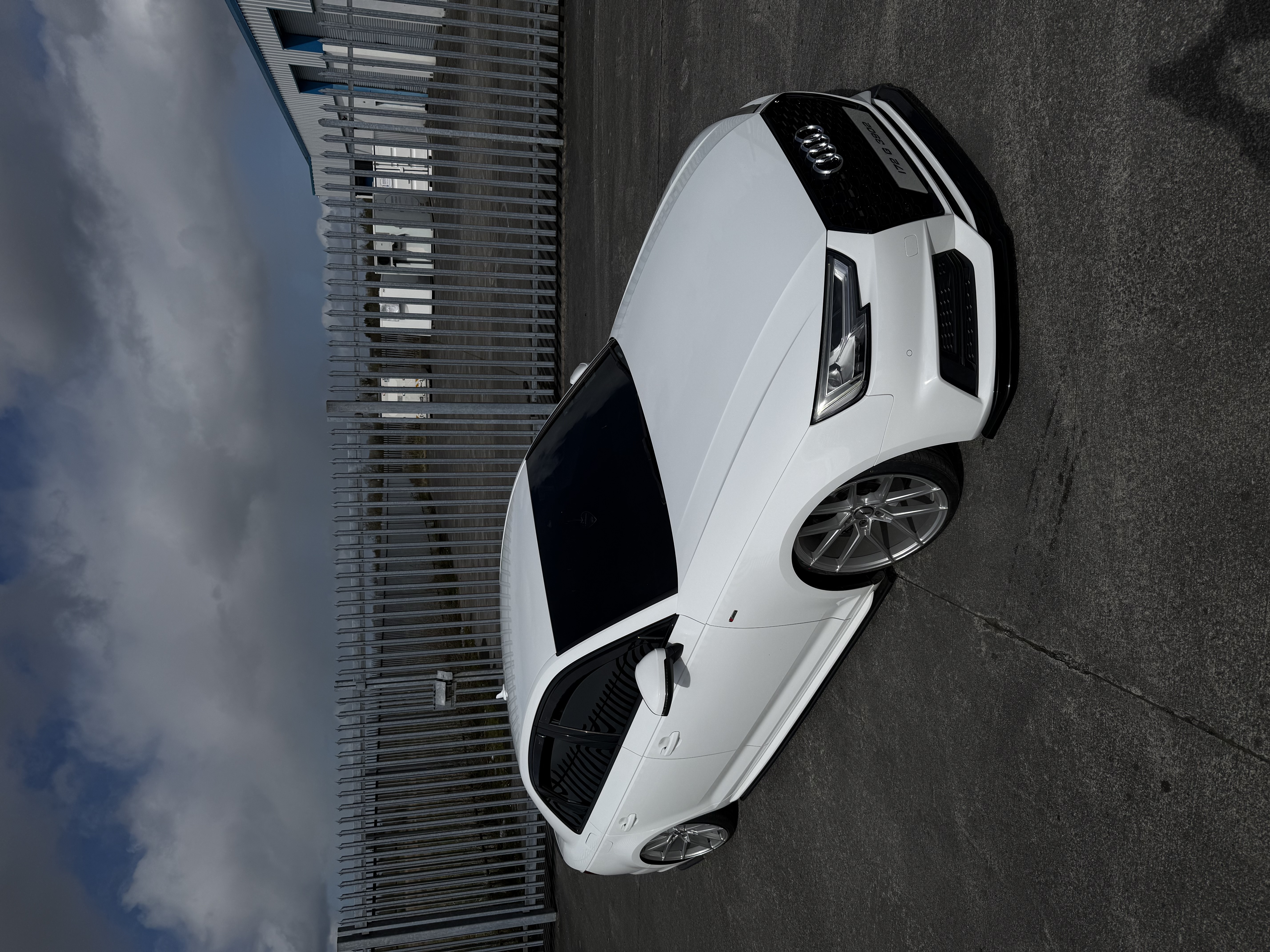 AUDI A4 B9 S-Line