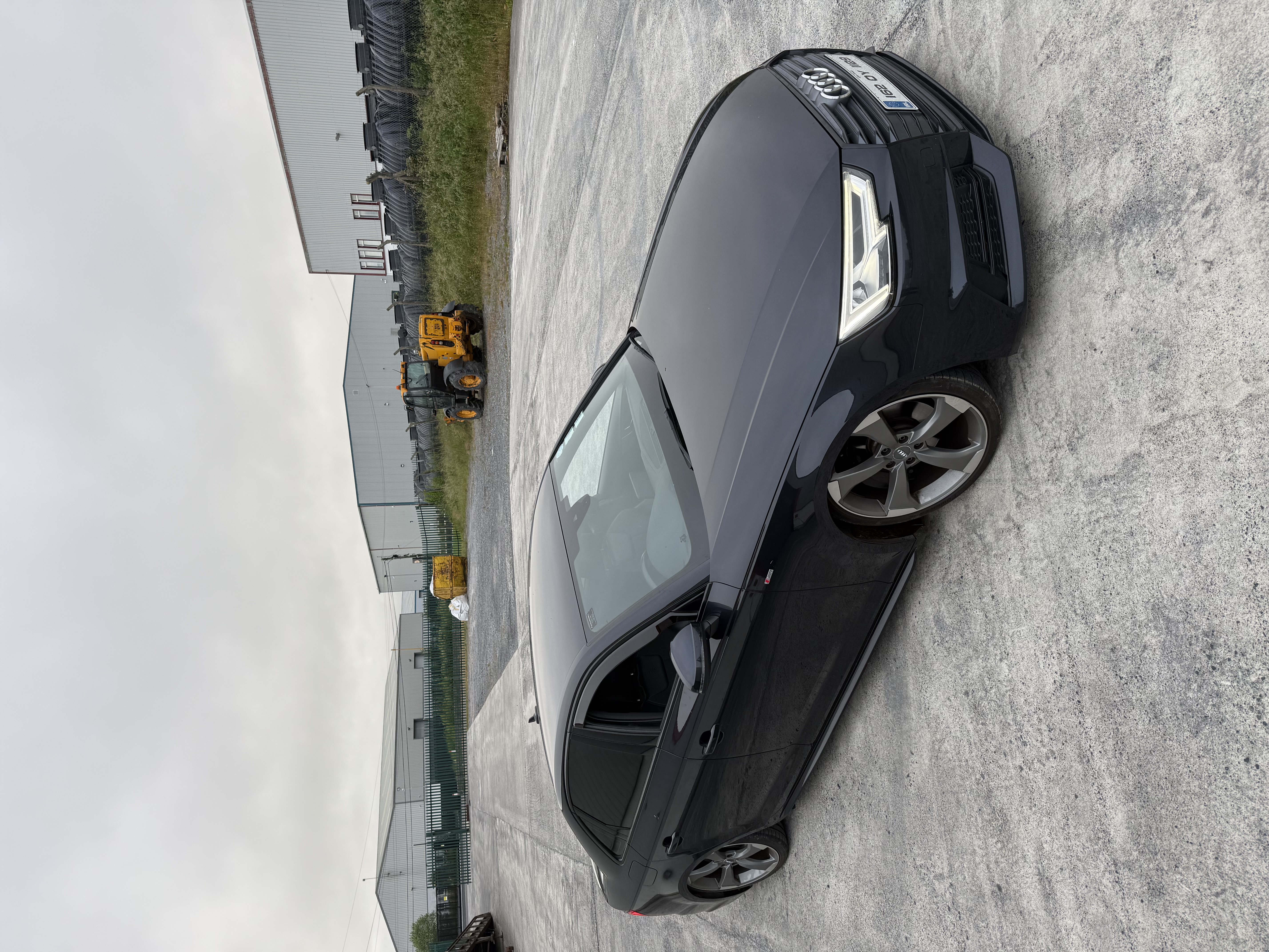 AUDI A4 B9 S-LINE