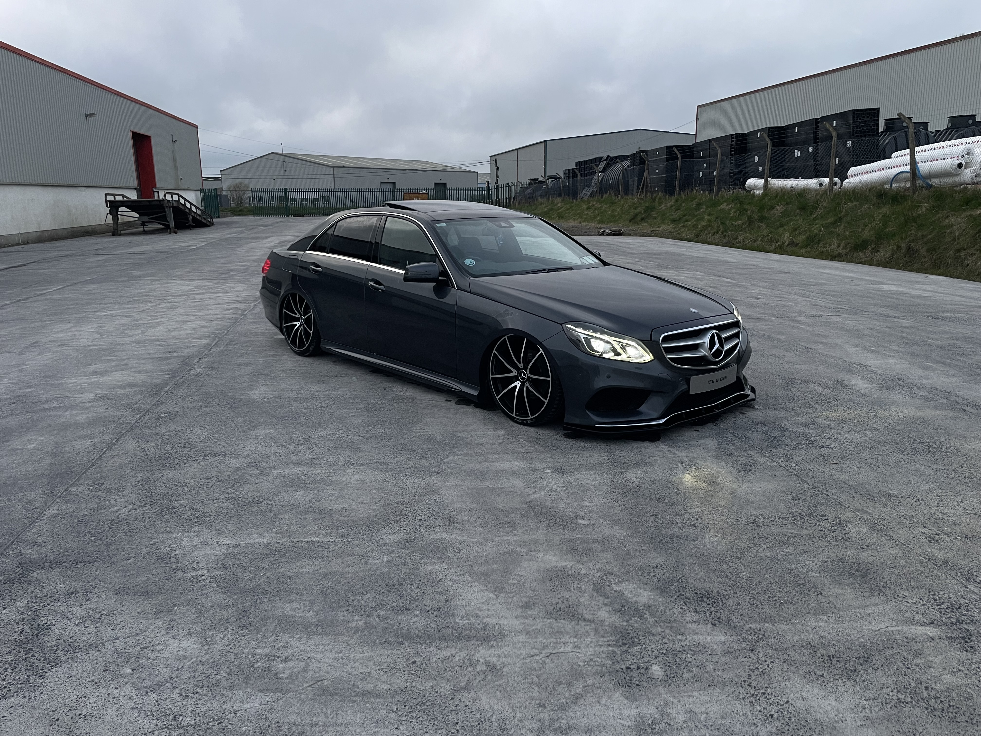 MERCEDES BENZ E250 W212R