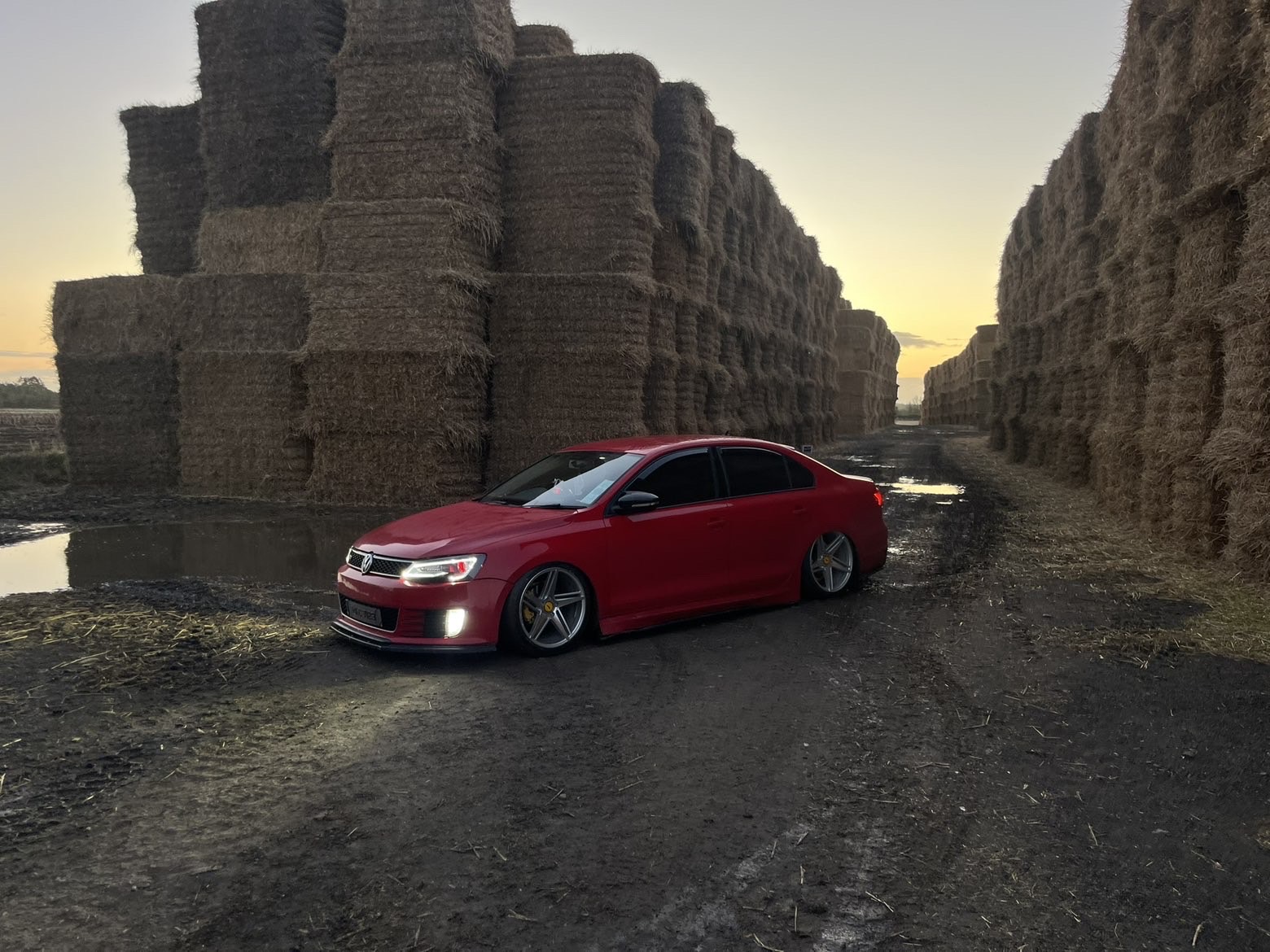 VOLKSWAGEN JETTA MK6