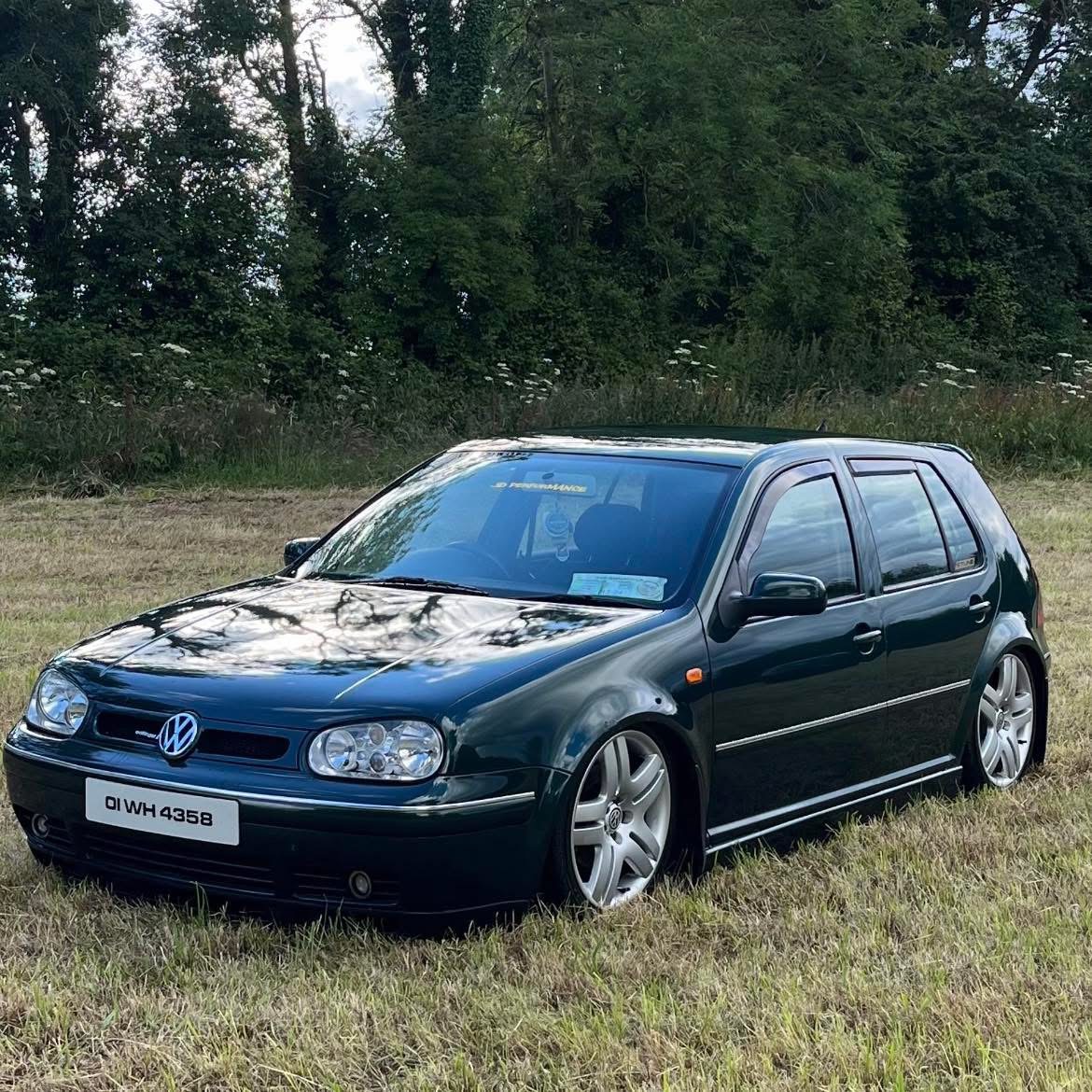 VOLKSWAGEN GOLF MK4