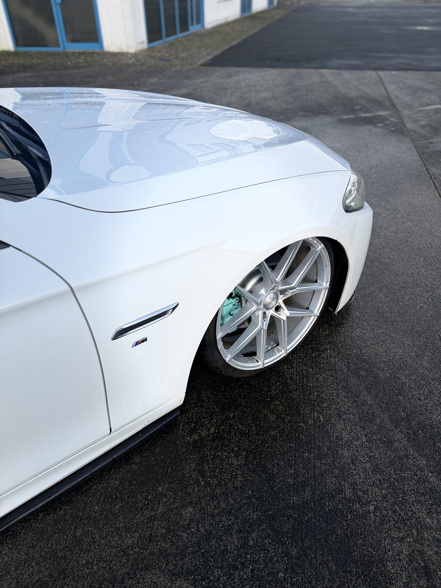 BMW F10