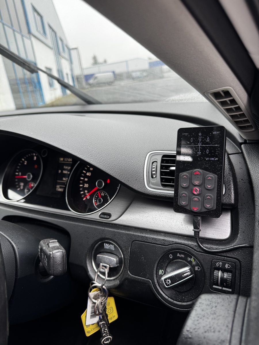 VOLKSWAGEN PASSAT B7