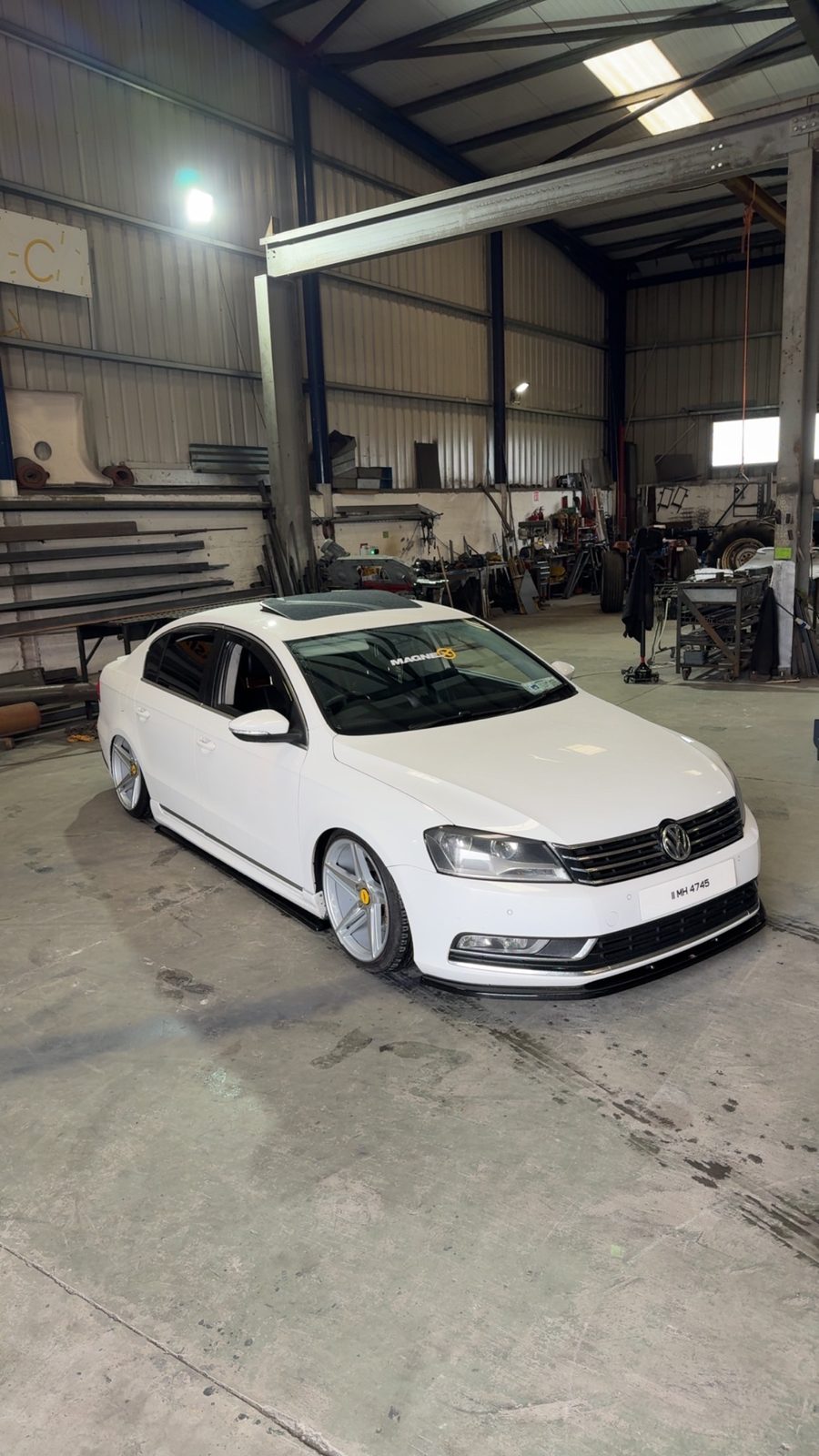 VOLKSWAGEN PASSAT B7